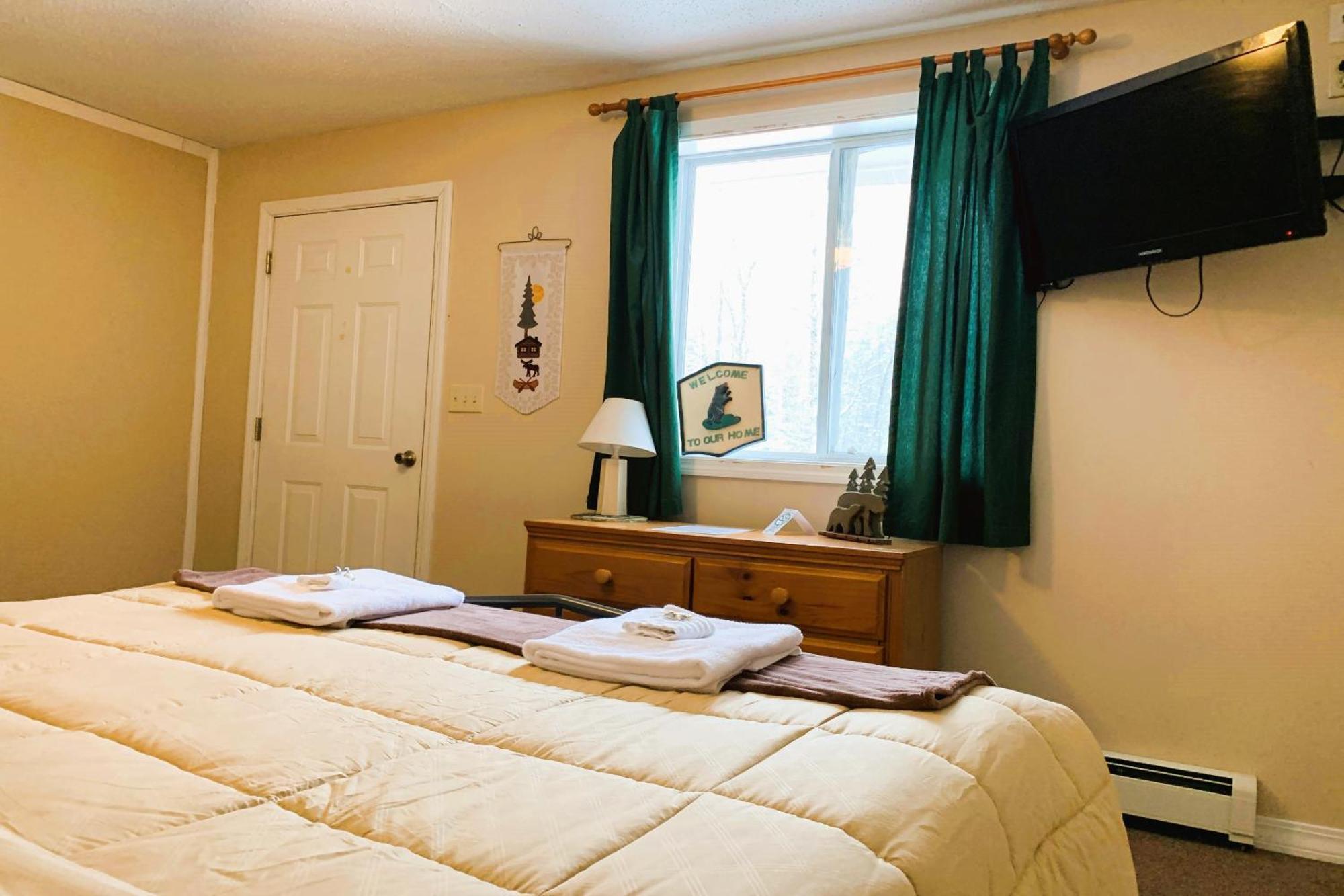 Love Hotels St John River By Oyo At Fort Kent Me Saint John Plantation Extérieur photo
