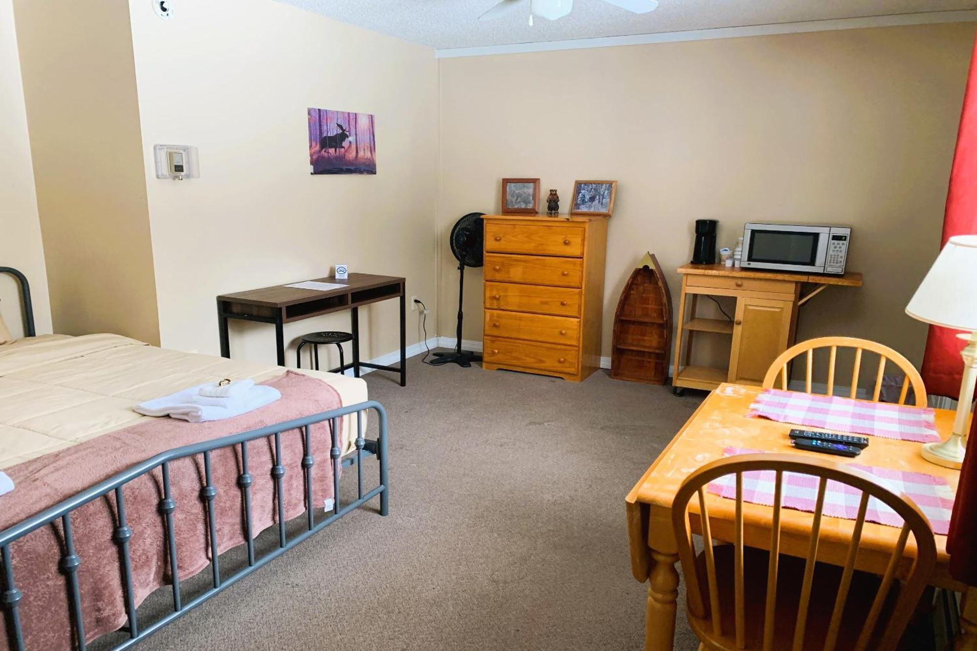Love Hotels St John River By Oyo At Fort Kent Me Saint John Plantation Extérieur photo
