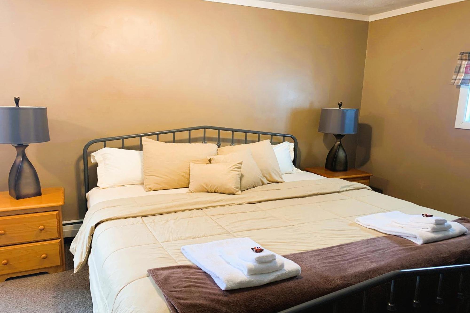 Love Hotels St John River By Oyo At Fort Kent Me Saint John Plantation Extérieur photo