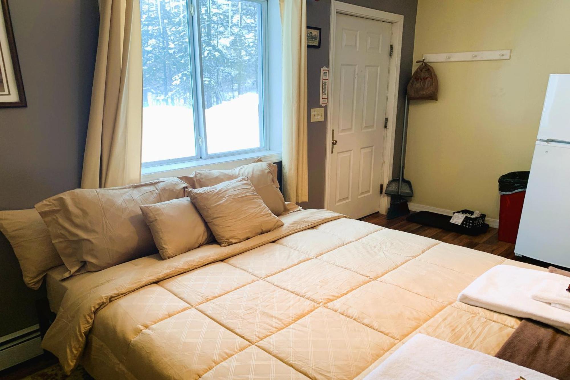 Love Hotels St John River By Oyo At Fort Kent Me Saint John Plantation Extérieur photo