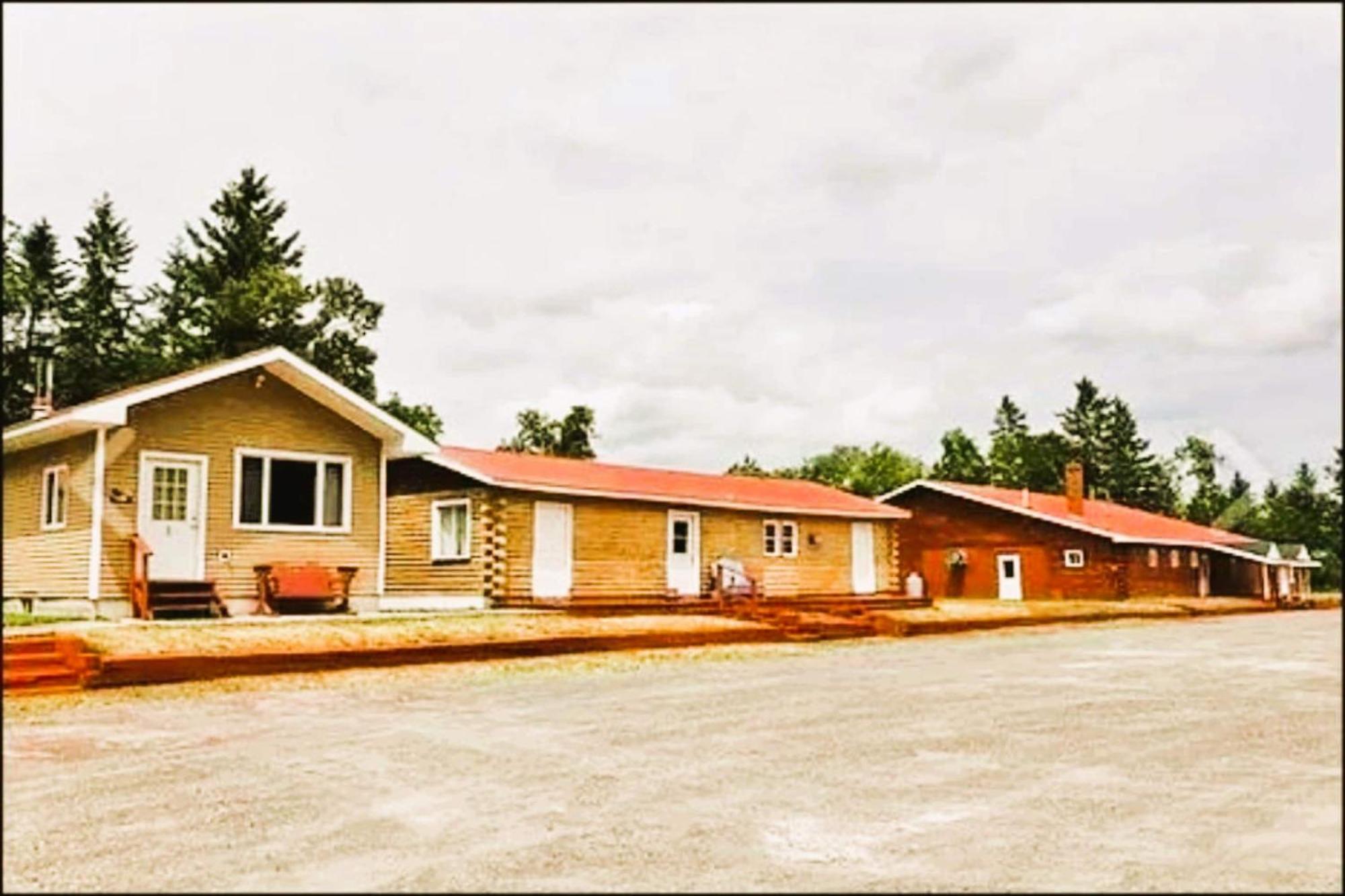 Love Hotels St John River By Oyo At Fort Kent Me Saint John Plantation Extérieur photo